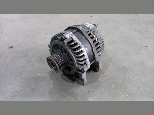 bontott RENAULT MASTER Generátor